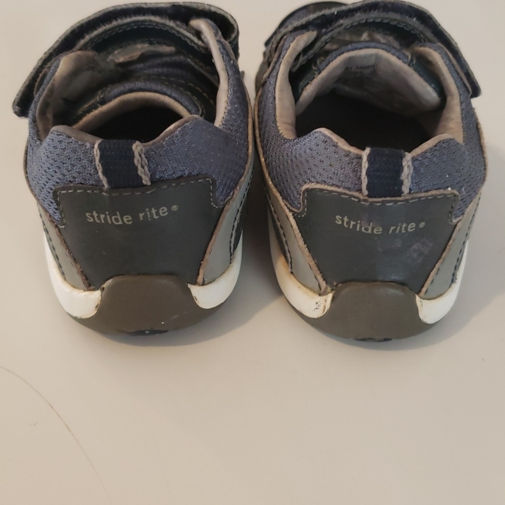 Stride rite - Picture 3 of 5